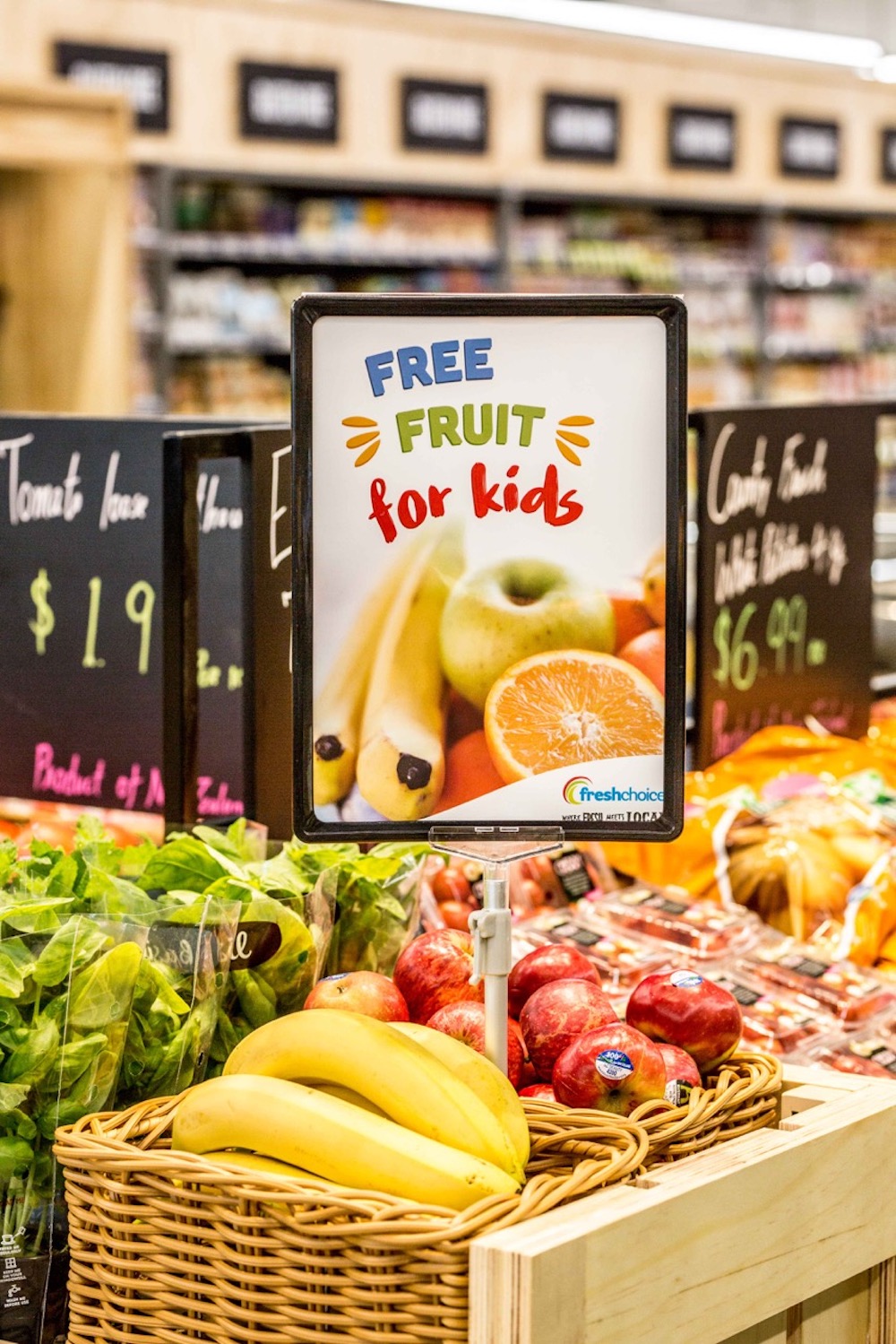 FRESH CHOICE CROMWELL OPENS Supermarket News