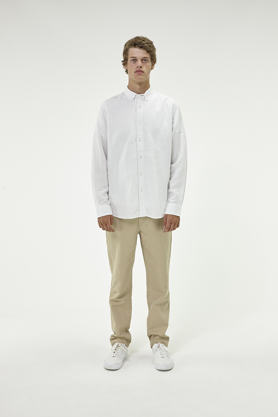 Huffer_Q3-16_M-The-Lin-In-Shirt_White-01