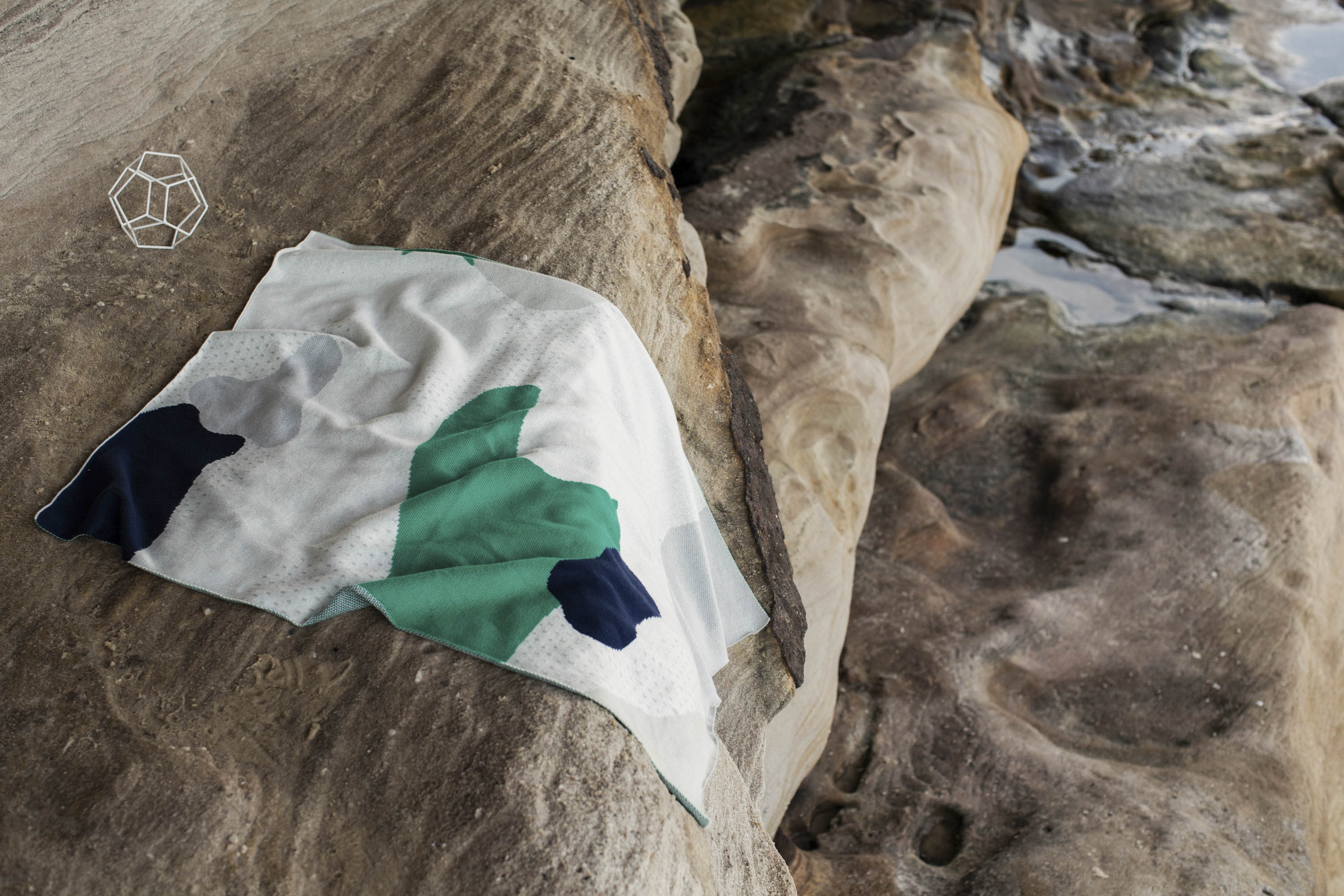 katekate_campaign_blankets_clarke_green_1