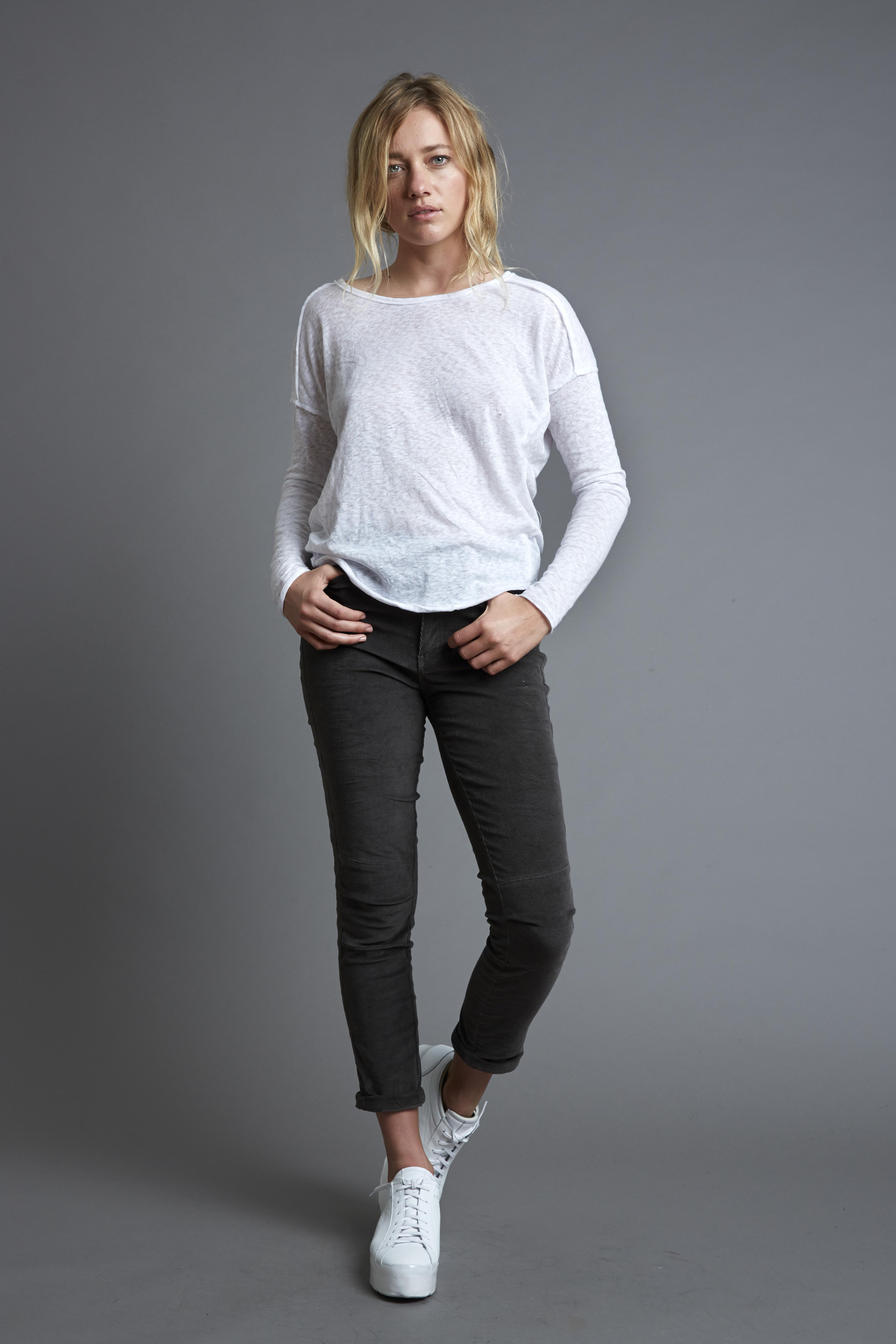BabyBat_Parchment_SkinnyCords_EarlGrey_WE-AR_AW17_RHYME-1056