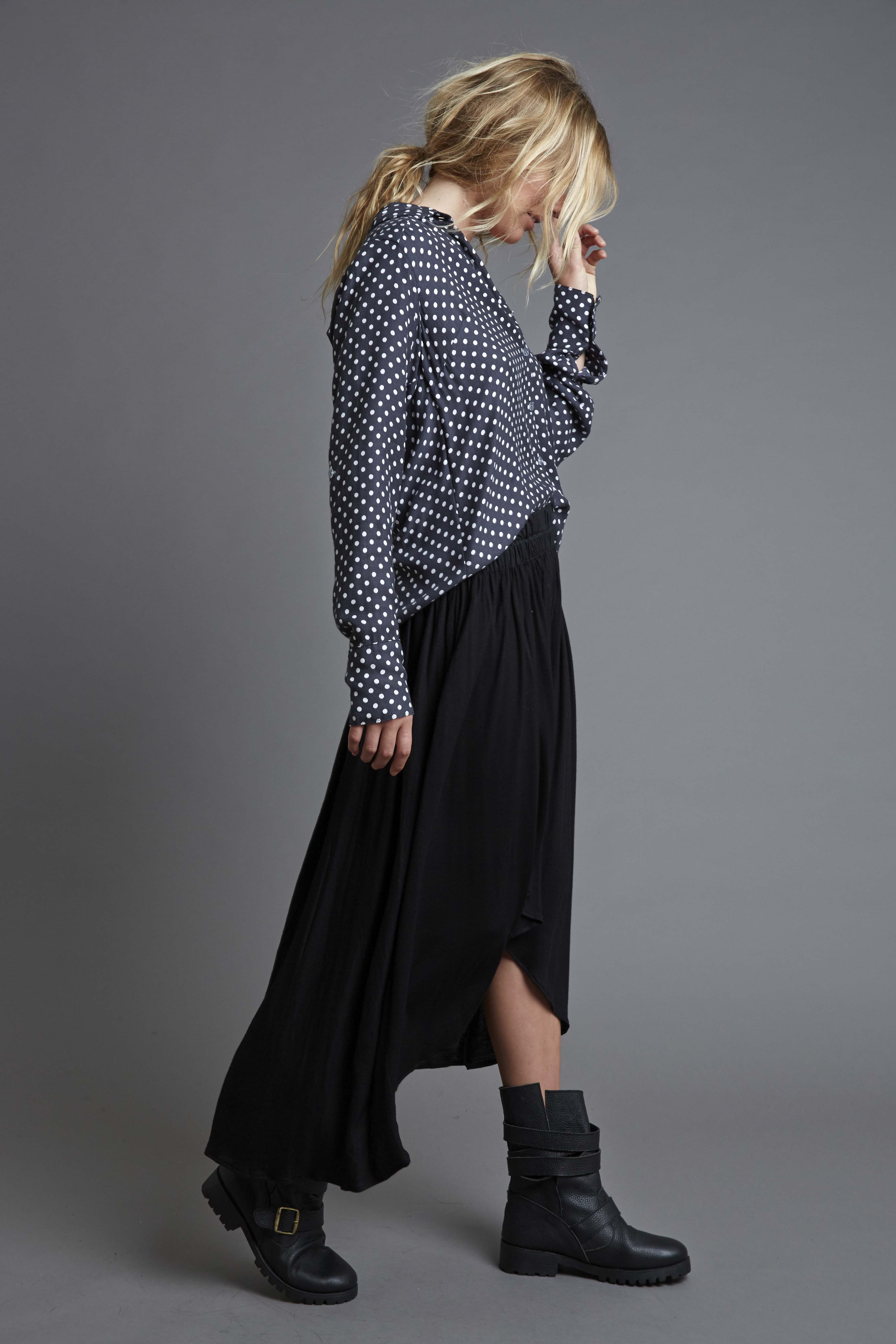 BoyfriendShirt_PolkaSplotchGraphite-RoundSkirt_Nero_WE-AR_AW17_RHYME-0644