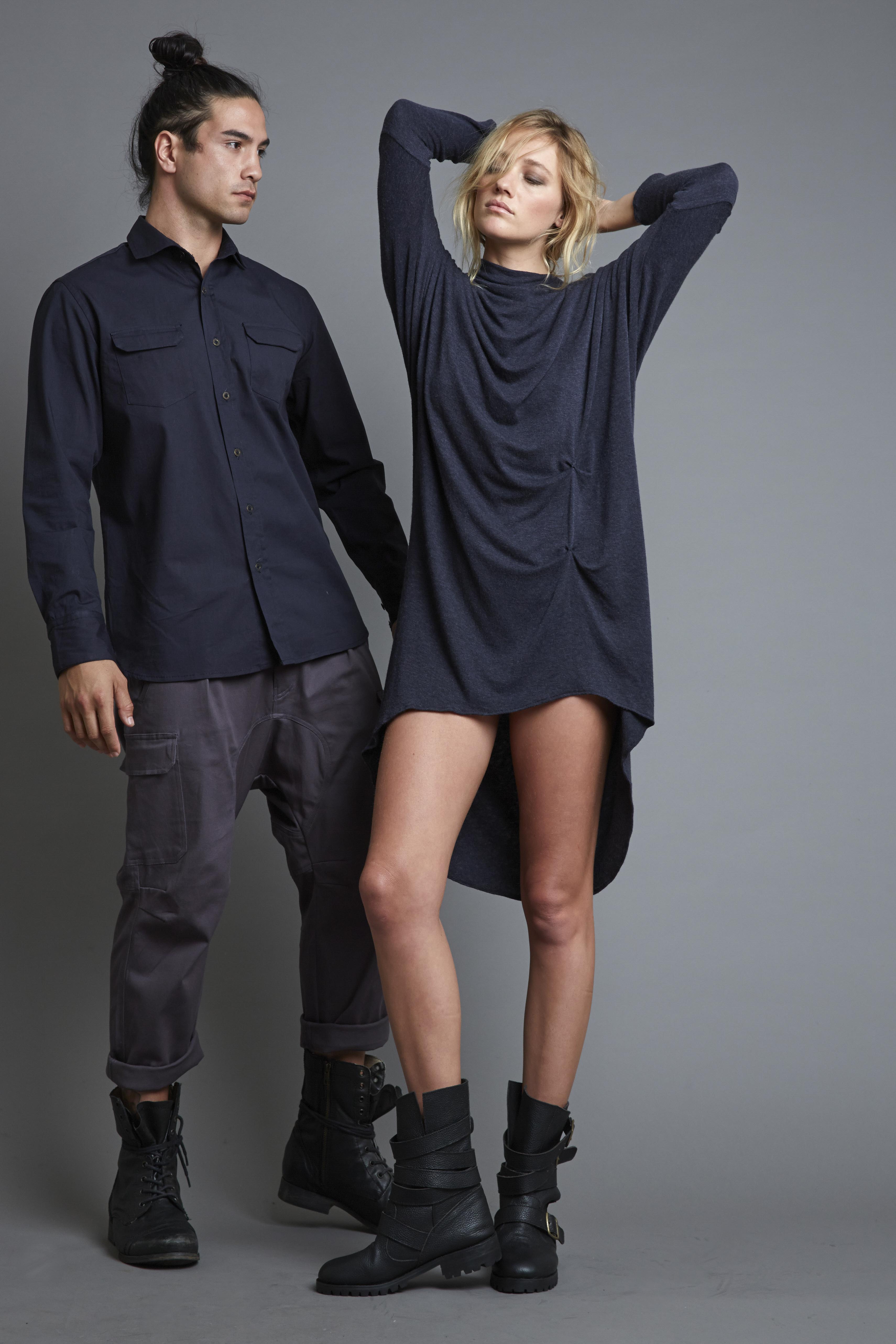 Couple-CanvasShirt_Graphite-MensSidecarPant_EarlGrey-SubpopDress_Graphite_WE-AR_AW17_RHYME-2143