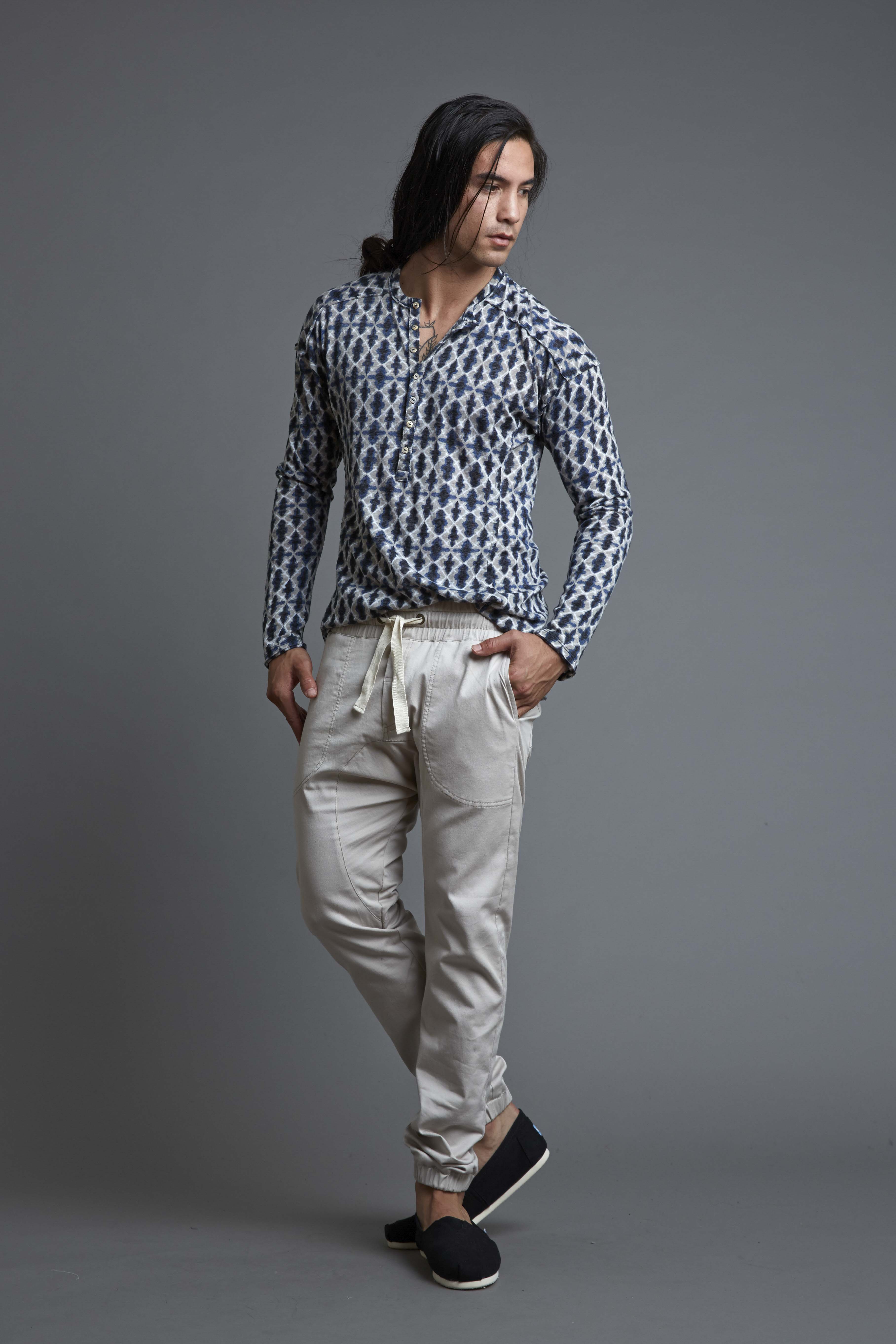 MENS_TontonShirt_ShibuBlue-Joggers_Putty_WE-AR_AW17_RHYME-1588