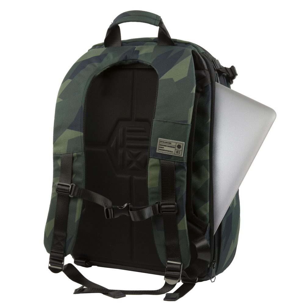 HX2468_CAMO_4