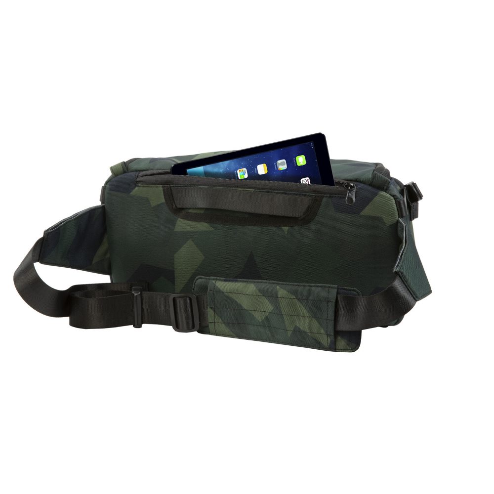 HX2469_CAMO_2