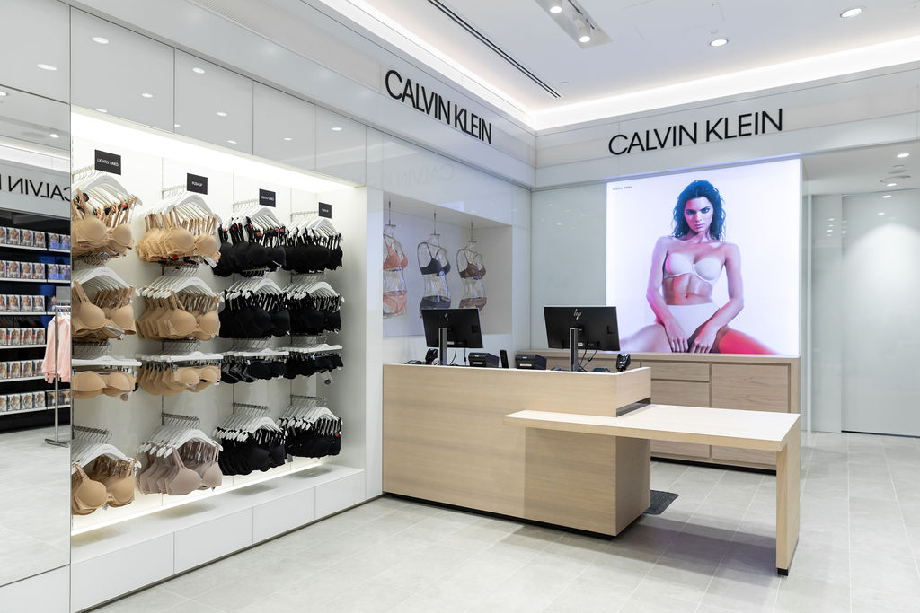 Calvin Klein Commercial Bay 4