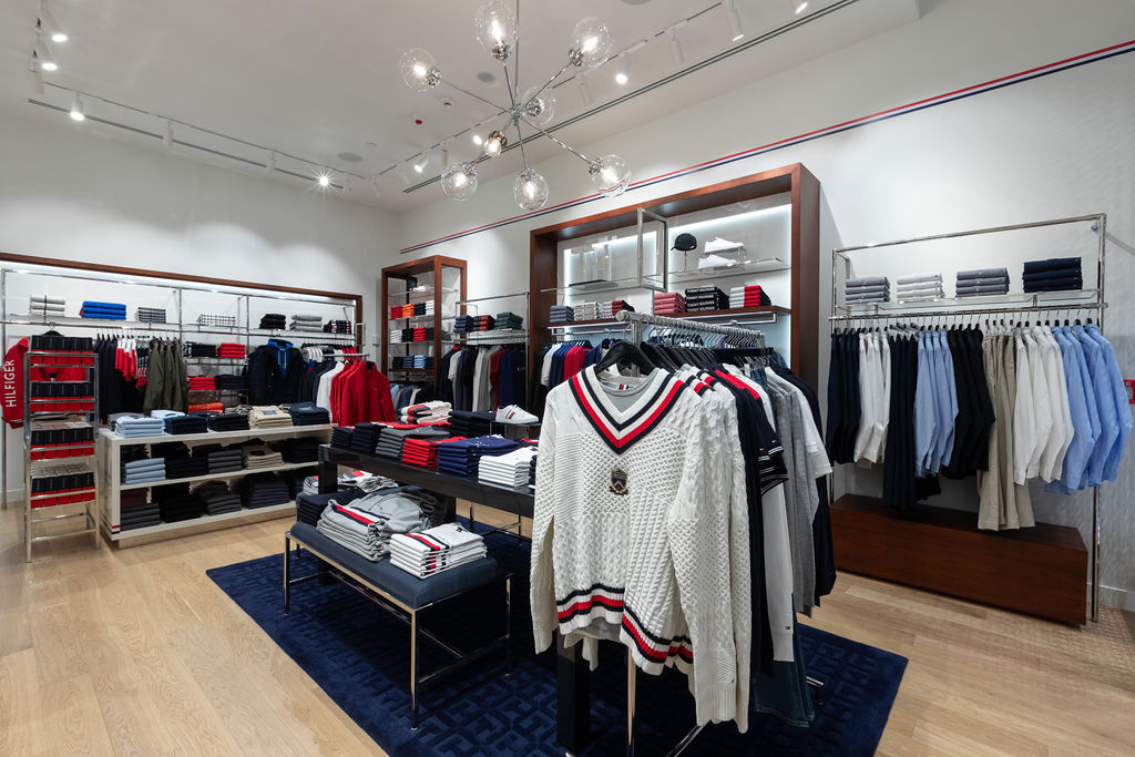 Tommy Hilfiger Commercial Bay 2 (1)