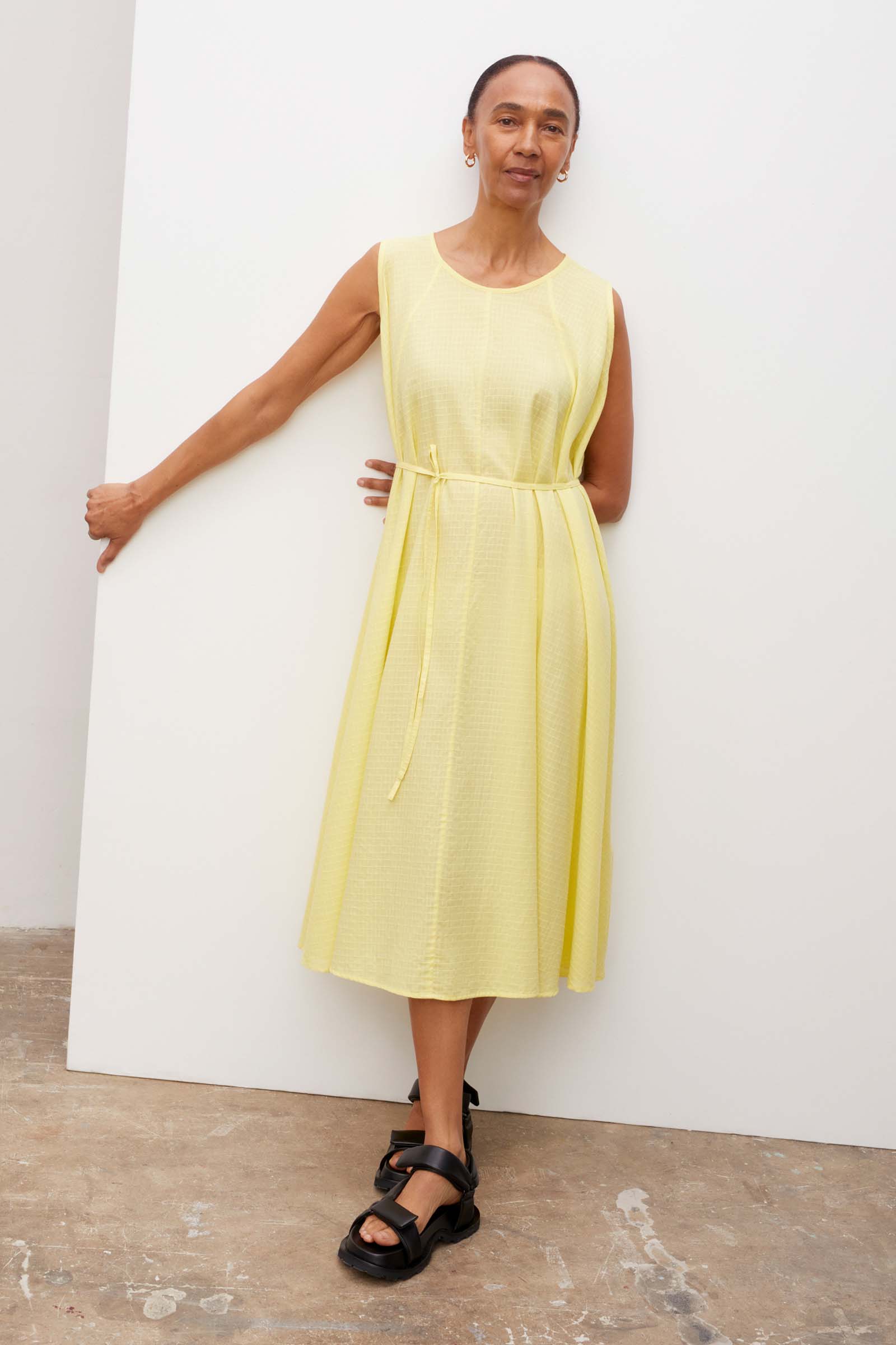 canopy_dress-lemon-lookbook_0079