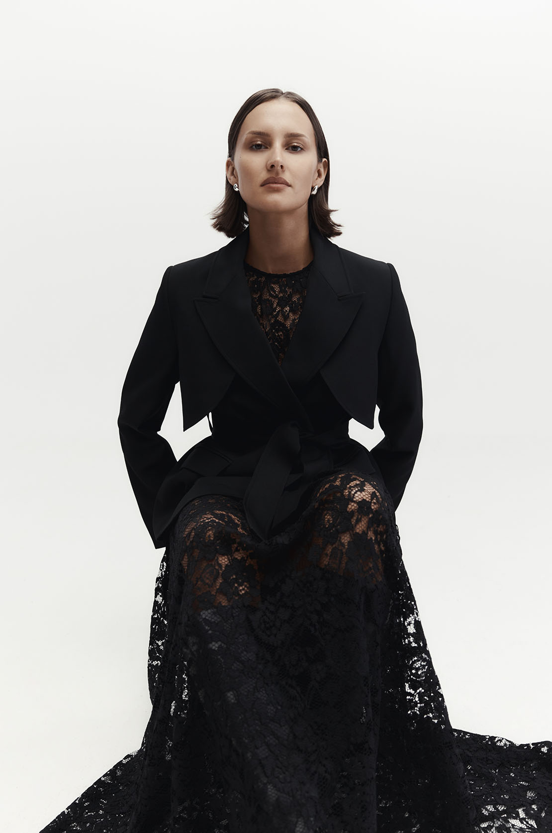 _0034_Main-Range-L12-CohesiveLaceSkirt-31330_Edited