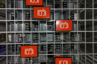 Bleckmanns’ Bscale winning the 3PL SupplyTech Breakthrough Award 2025.